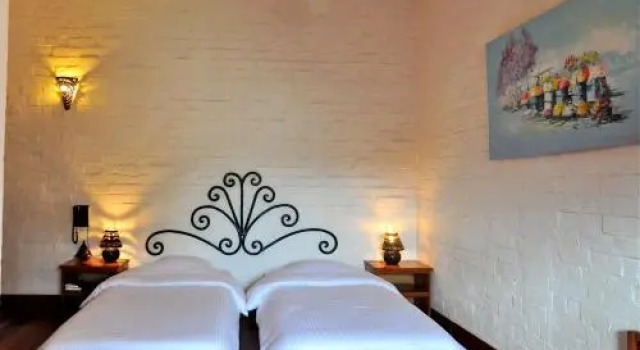 Rova Hotel, Забронировать Отель Отели Антананариву 3 звезды, рядом с The Rova of Antananarivo, 3*