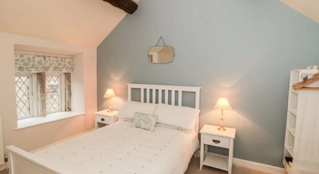 3 Brookside Cottages