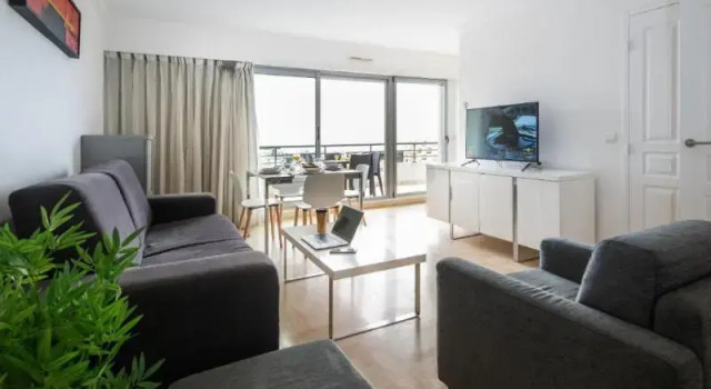 Апартаменты c 1 комнатой с балконом и с видом на море Nemea Appart Hotel Le Lido Cagnes sur Mer