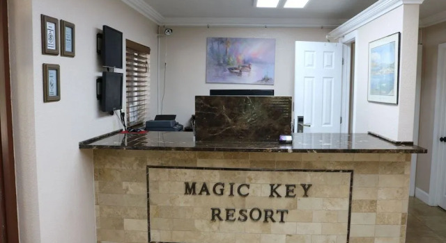 Magic Key - Near Disney, Забронировать Курортный отель Киссимми Диснейуорлд Орландо, рядом с Kissimmee Go-Karts