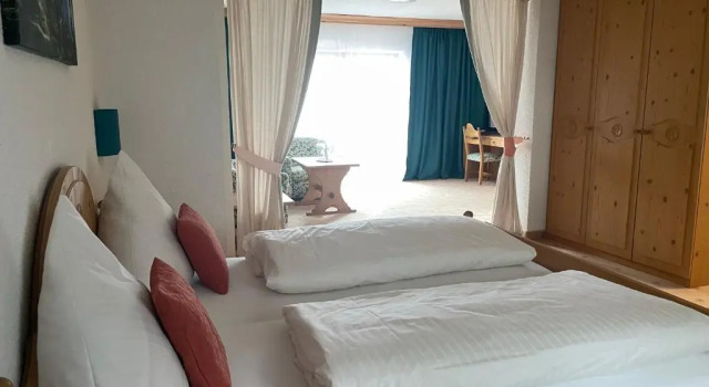 Люкс Hotel Restaurant Neu Meran