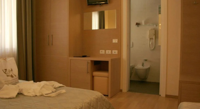 Hotel Centro Benessere Gardel, Prenota Hotel Arta Terme Carnia