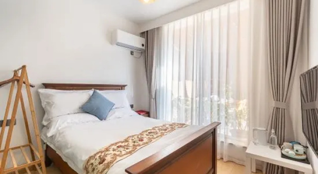 Двухместный номер Standard Hangzhou Jingjing Home Boutique Inn