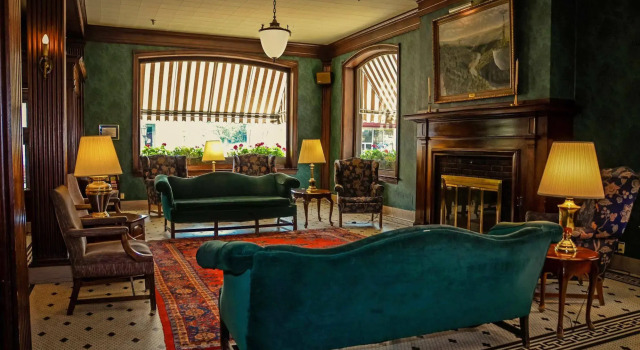 Penn Wells Historic Hotel, Rezerwuj Hotel Wellsboro Pensylwania