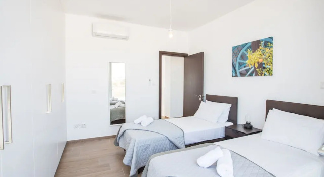 Вилла Villa Prol17, Exquisite 5bdr Villa With Pool, Close to Fig Tree Bay Beach