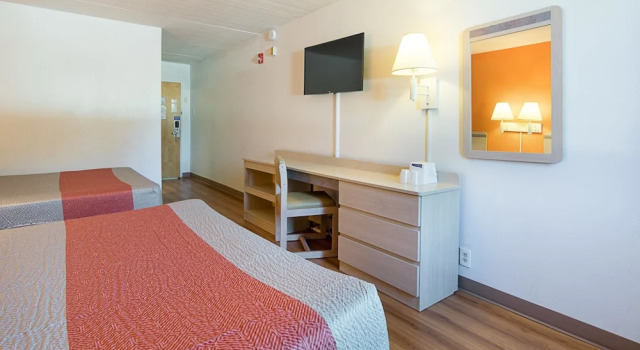 Четырёхместный номер Deluxe Motel 6-Decatur, GA