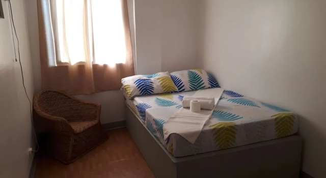 Marios Travellers Inn, Book Hostel Coron Coron
