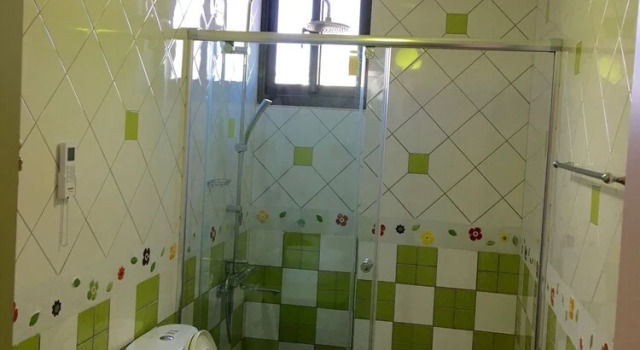 Tian Nian B&B, Prenota Bed & breakfast Hotel a Jiaosi con parcheggio, Parcheggio
