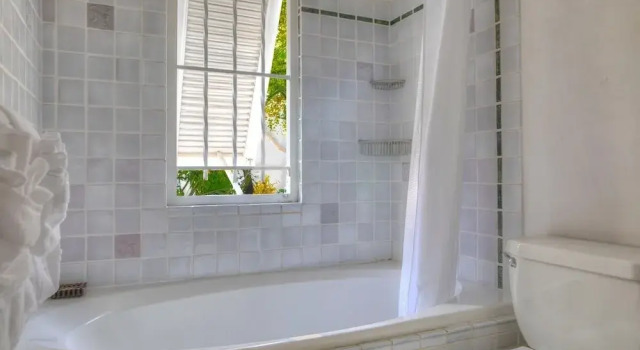 Waverly One 3 Bedroom Townhouse, Rezervovat Rekreační dům Chaty v Speightstown, Chalupa