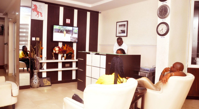 BoardWalk Hotels Zone 5, Prenota Hotel Hotel a Bwari con parcheggio, Parcheggio