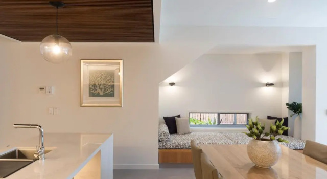 Коттедж KoKos Beach House 4