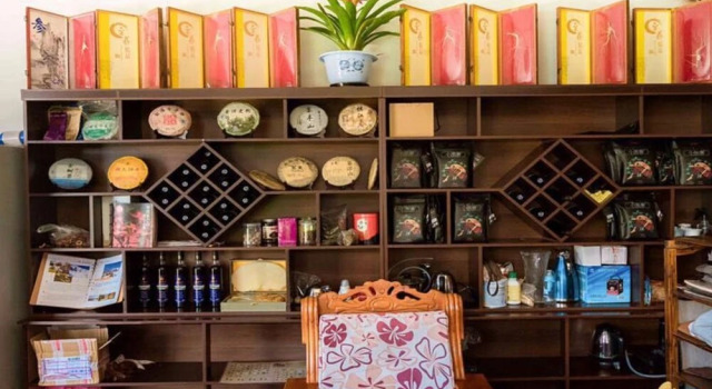 Yi Tu Stage Inn, Забронировать Отель Лицзян Юньнань, рядом с Улица Сквер-стрит Древнего города Даянь