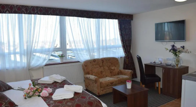 Двухместный люкс Deluxe Star Anglia Hotel