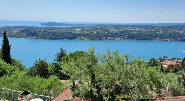 Casale Massina 4 Apartments- GIADA-AGATA-PERLA-QUARZO, Забронировать Апартаменты/квартира Отели озера Гарды с парковкой, Парковка