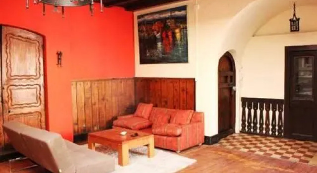 Apart Hotel Cerro Santa Lucia, Забронировать Апарт-отель Апарт-отели Сантьяго, рядом с Муниципальный театр Сантьяго, Апарт-отель
