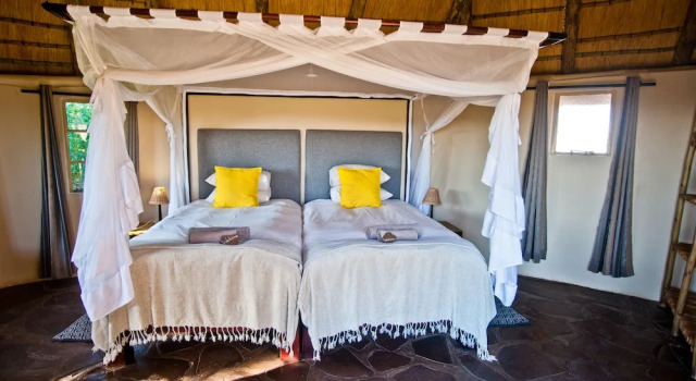 Palmwag Lodge, Reserva ahora Casa o chalet Palm Namibia