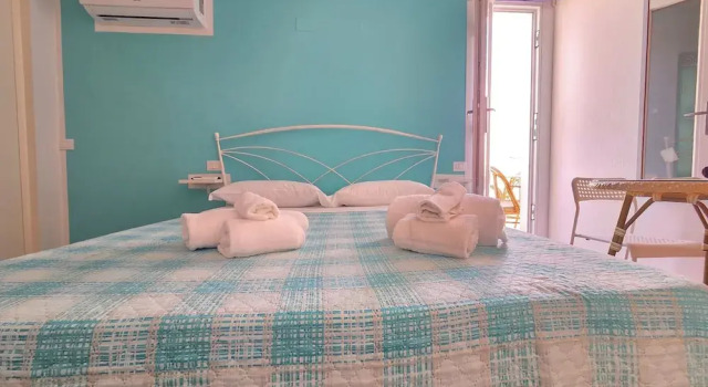 Номер Comfort B&B Litoranea 80
