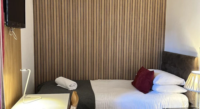 Номер Economy The Churchill Court