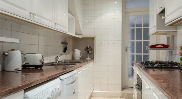 The Kensington Palace Mews - Bright Modern 6bdr House With Garage, Забронировать Апартаменты/квартира Кенсингтон и Челси Лондон, рядом с Квинсуэй