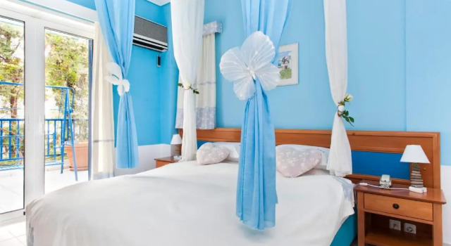 Люкс с 2 комнатами Daphne's Club Hotel Apartments