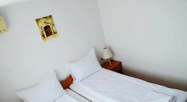 Pensiunea Zori de Zi, Rezerwuj Hotel Baltenii de Sus 