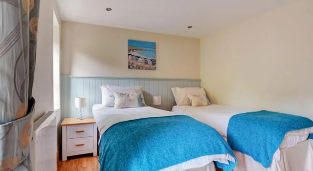 Bright Holiday Home With Pleasant Garden and Comfortable Interior in Dunmere, Забронировать Отель Отели Англии 3 звезды, 3*