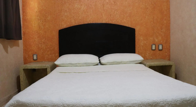 Hotel Restaurante Pie de la Cuesta, Book Hotel Hotels in Guerrero with a Pool, Swimming Pool
