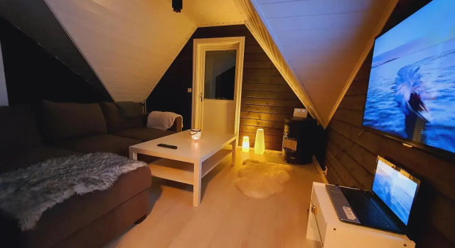 Costa del Dyrsfjorden, Book Hotel Hoteller i Troms og Finnmark med parkering, Parkering