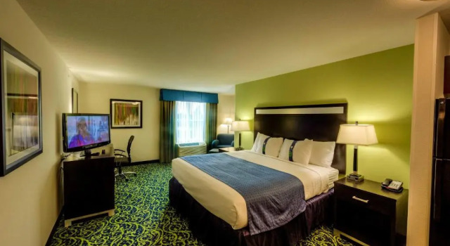 Run of House Holiday Inn Express Richmond by IHG