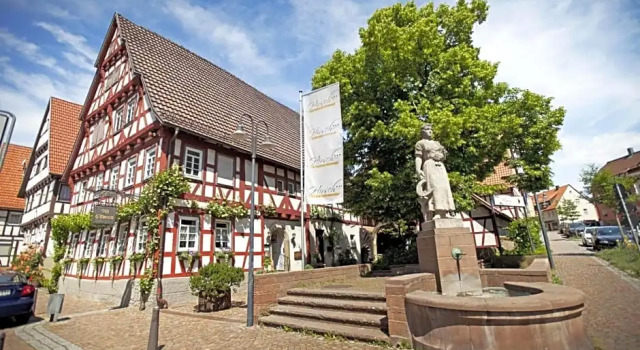 Hotel Hirsch, Reserva ahora Hotel Leonberg Baden-Wurtemberg