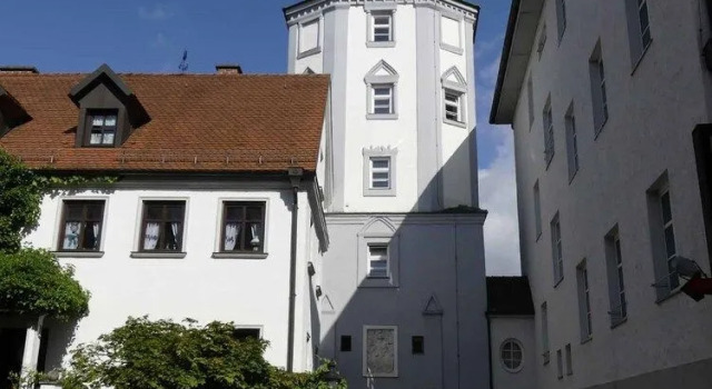 FeWo Zum Kuhturm, Varaa Huoneisto Hotellit Baijeri pysäköinnillä, Pysäköinti