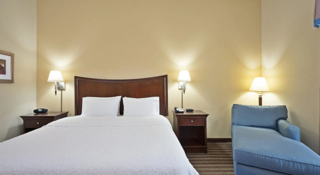 Hampton Inn Gainesville-Haymarket, Đặt Khách sạn Haymarket 