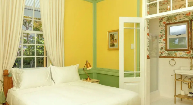 Двухместный номер Comfort с видом на бассейн Amina Boutique Hotel