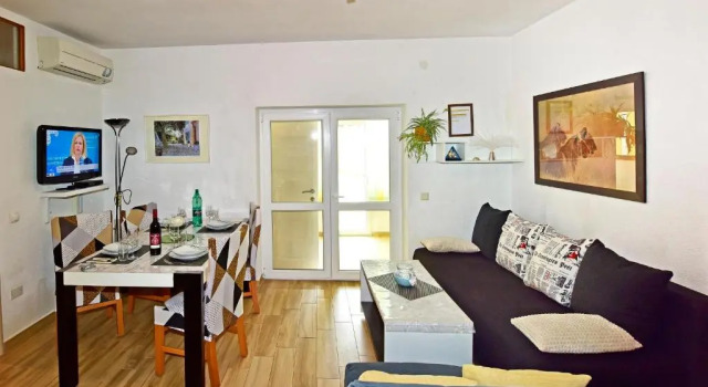 Апартаменты с видом на бассейн Apartment Complex Laura Nova Vas
