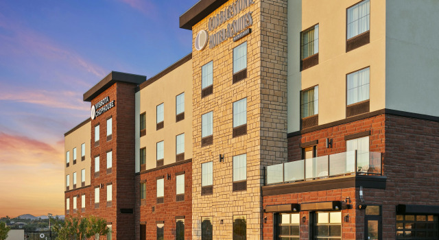 Cobblestone Hotel & Suites - Wickenburg, Забронировать Отель Уикенберг штат Аризона