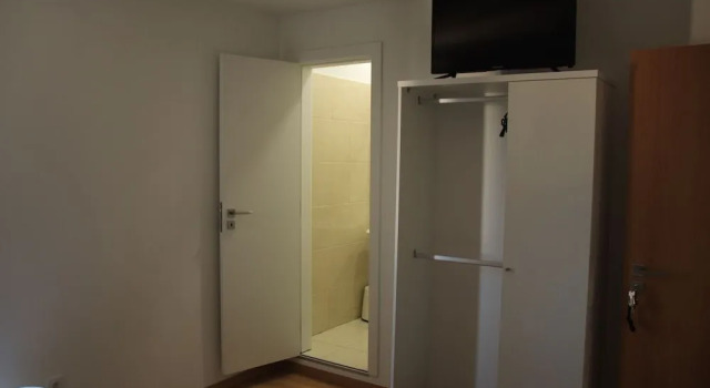 Hotel Bem Estar, Забронировать Отель Лозан Aldeias do Xisto, рядом с Замок в г. Лозан