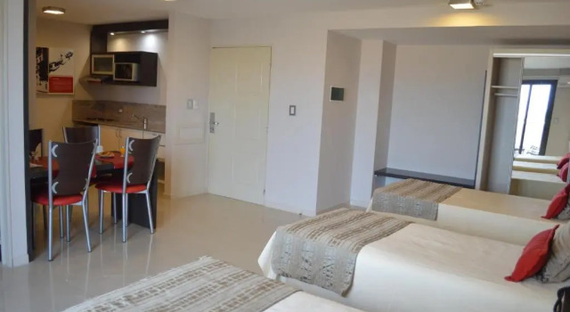 Трёхместный номер Superior Sol de Piedra Apart, Suites & Spa