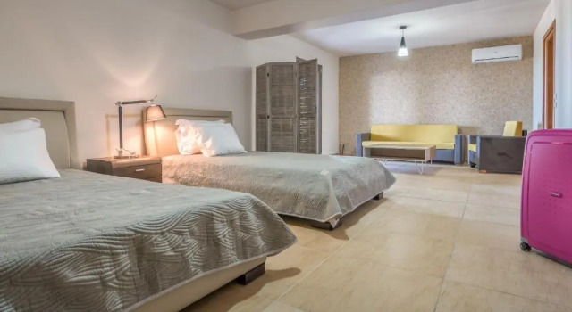Вилла Villa Merovigli - Sea Views & Private Pool, Ideal for Large Groups, by ZanteWize
