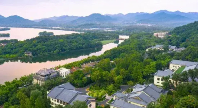 Люкс Standard Westlake Villa·Hangzhou&State Guest Reception Center