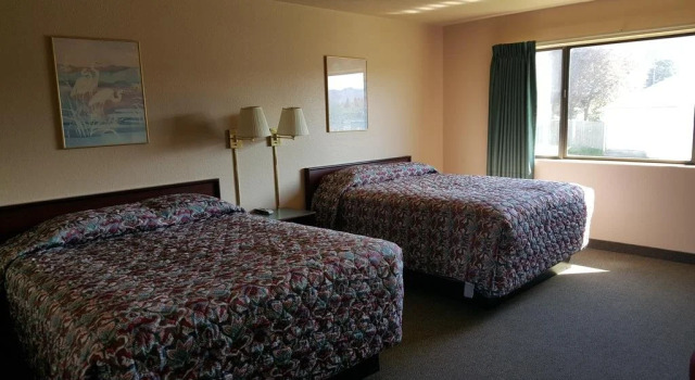 Safari Inn Motel, Book Motel Winston Umpqua Valley
