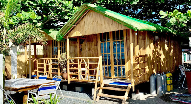 Domek wiejski Johan's Beach and Dive Resort