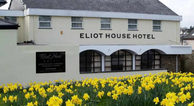 Eliot House Hotel