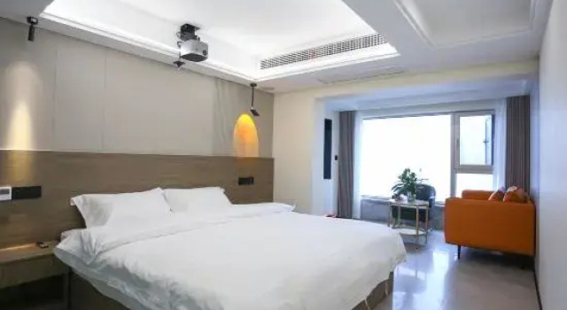 Полулюкс Deluxe Hua'an Boutique Movie Homestay (Guangde Municipal Government)