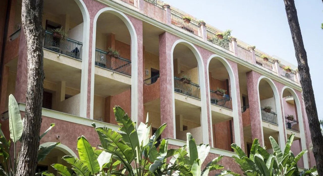 Forte Village Resort - Il Castello, Забронировать Отель Санта-Маргерита-ди-Пула Южная Сардиния, рядом с Пляж Рива-дей-Пини