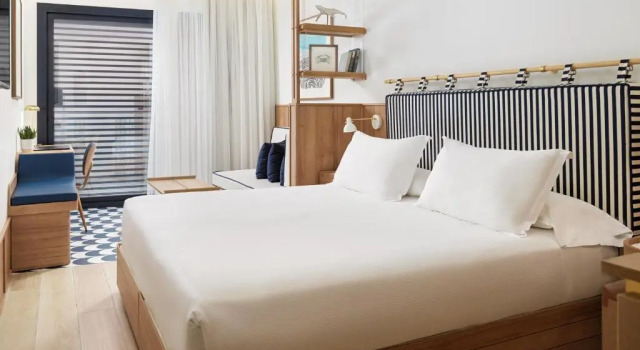 Двухместный номер Classic Отель H10 Porto Poniente