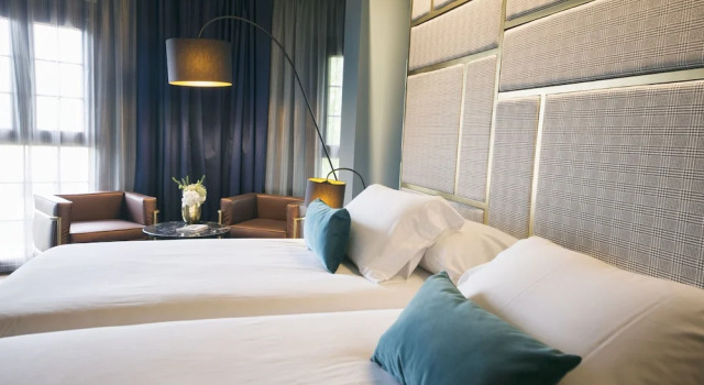 Трёхместный номер Pamplona Catedral Hotel