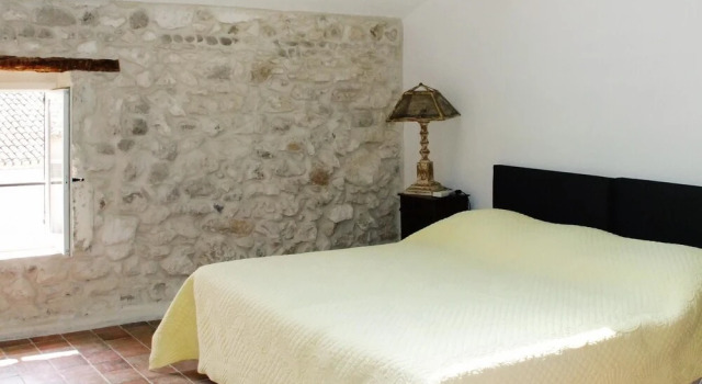 House With 4 Bedrooms in Mollégès, With Wonderful Mountain View, Priva, Забронировать Дом для отпуска Моллежес Буш-дю-Рон