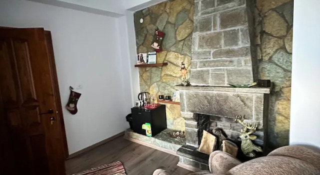 Номер Deluxe GuestHouse "Shtëpia ime"