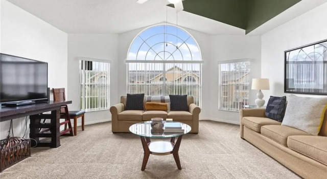 2036 Royal Palm Bay