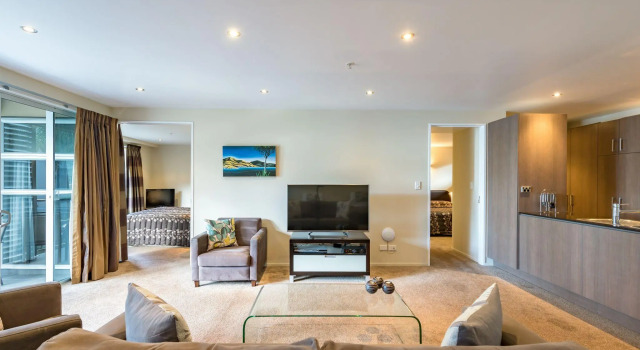Апартаменты с 2 комнатами с видом на океан Edgewater Palms Apartments